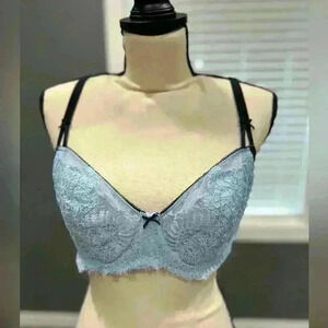 Victoria's Secret Dream Angels Lace Push Up Bra Size 38D Blue Without Padding